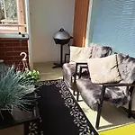 Saunallinen Yksioe 公寓 *