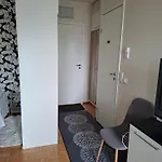 Saunallinen Yksioe 公寓