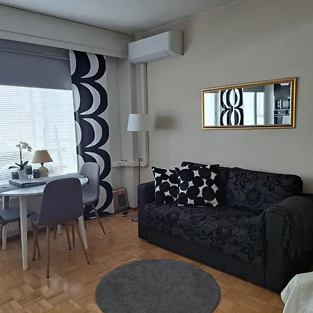Saunallinen Yksioe Apartment *